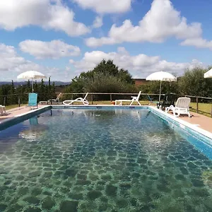Casale Giuncheto , Pilonico Paterno Italia