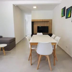 https://apt-departamento-nuevo-a-estrenar.hotelsmendoza.com